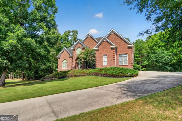 1442 Swiftwater Circle, Mcdonough, GA 30252