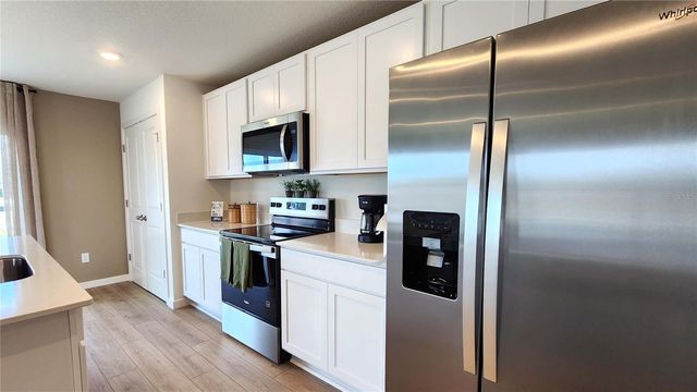 555 REMICK STREET, Osteen, FL 32764