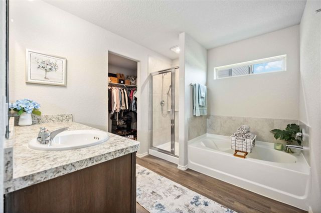 10527 Meadow Saffron Drive, Houston, TX 77016