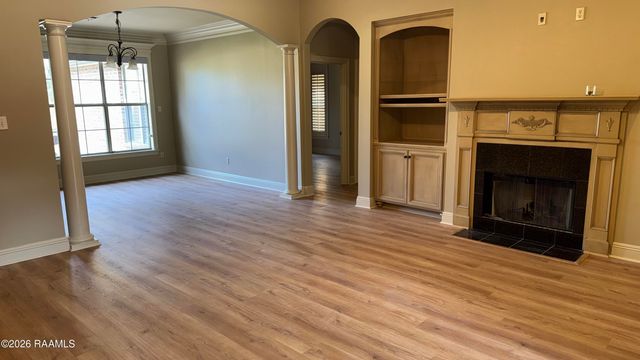 209 Metairie Court, Lafayette, LA 70503