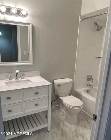 173 Edinburgh Court, Matawan, NJ 07747