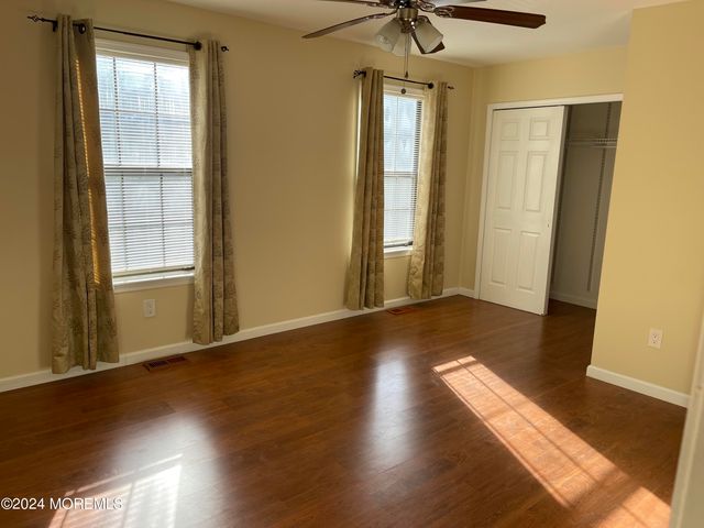 173 Edinburgh Court, Matawan, NJ 07747