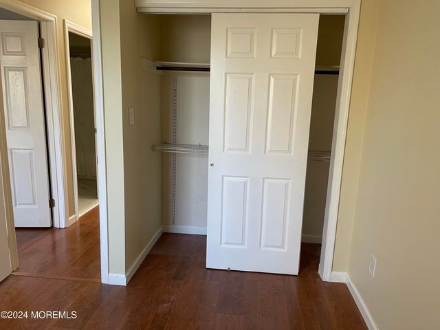 173 Edinburgh Court, Matawan, NJ 07747