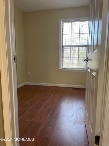 173 Edinburgh Court, Matawan, NJ 07747