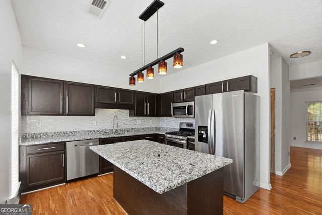 2031 Pinnacle Pointe Drive, Norcross, GA 30071