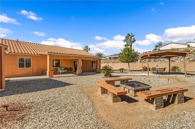 2419 E Pawnee Circle, Fort Mohave, AZ 86426