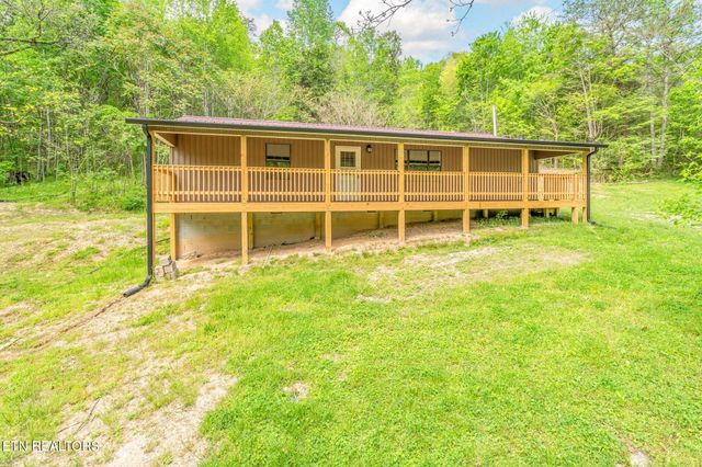 122 Cove Hollow Rd, Lafollette, TN 37766