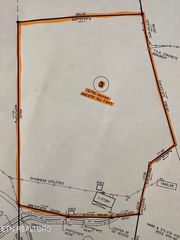 122 Cove Hollow Rd, Lafollette, TN 37766