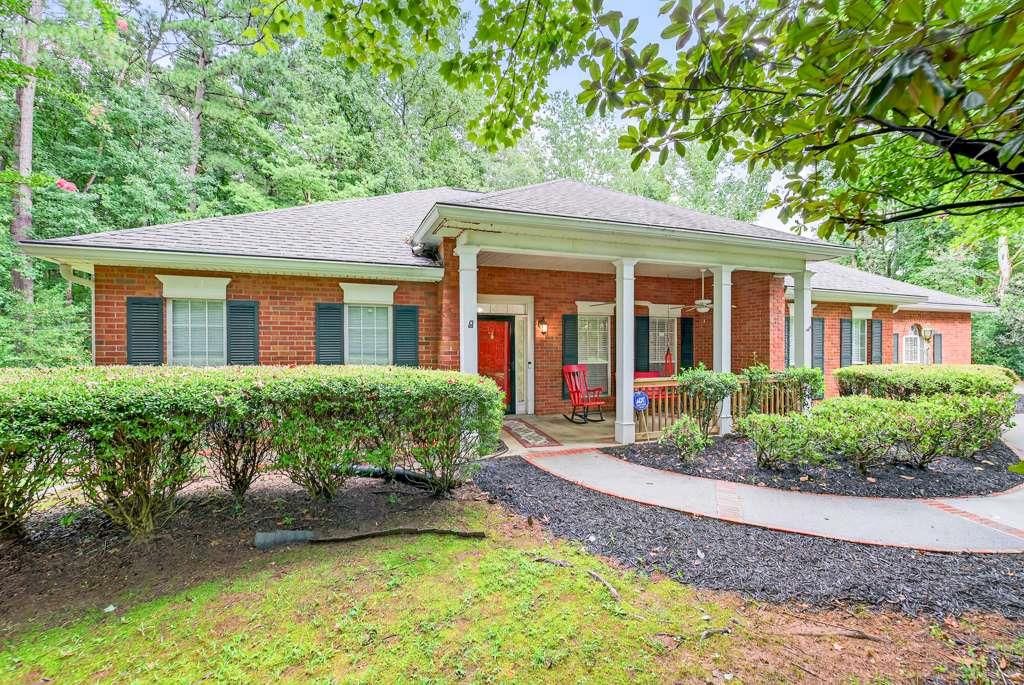2038 Buford Dam Road, Buford, GA 30518