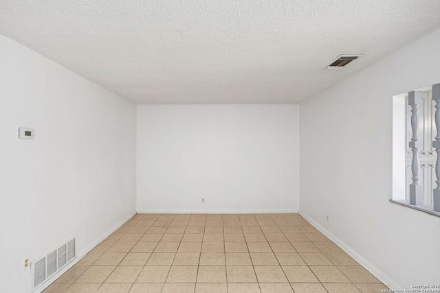 5726 ALNWICK ST, San Antonio, TX 78228