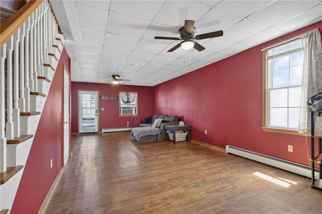 328 South Lehigh Avenue, Frackville, PA 17931