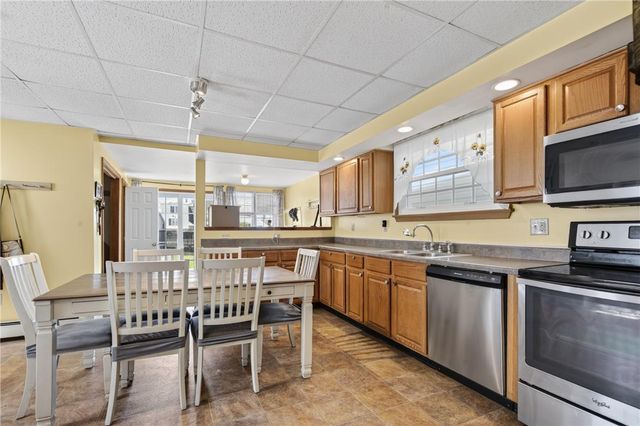 328 South Lehigh Avenue, Frackville, PA 17931