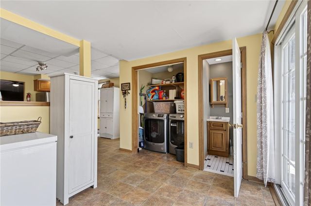 328 South Lehigh Avenue, Frackville, PA 17931