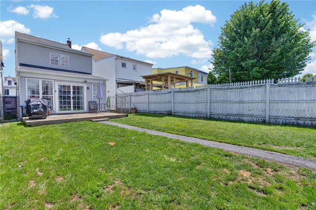 328 South Lehigh Avenue, Frackville, PA 17931