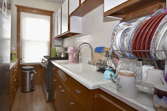 17 Norwell Street, Dartmouth, MA 02748