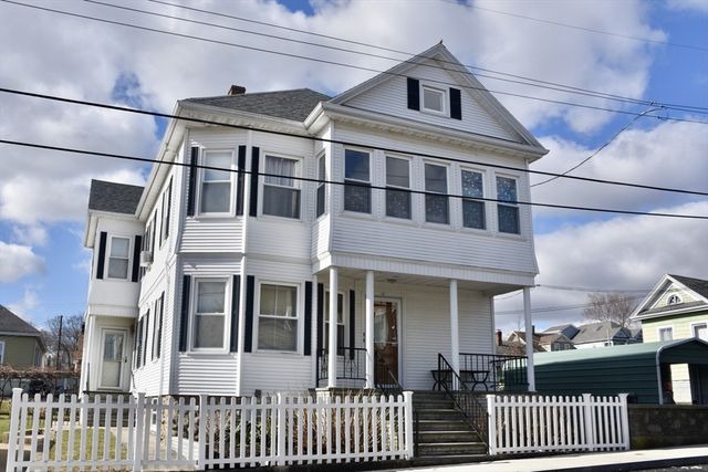 17 Norwell Street, Dartmouth, MA 02748