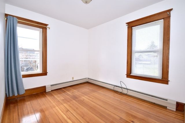 17 Norwell Street, Dartmouth, MA 02748