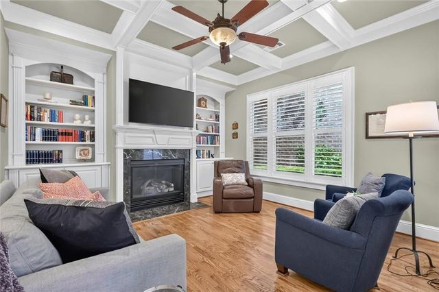 2058 Heathermere Way, Roswell, GA 30075