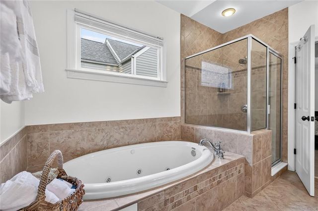 2058 Heathermere Way, Roswell, GA 30075