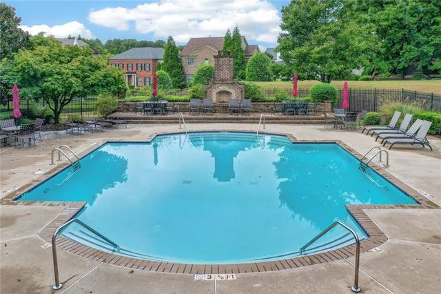 2058 Heathermere Way, Roswell, GA 30075