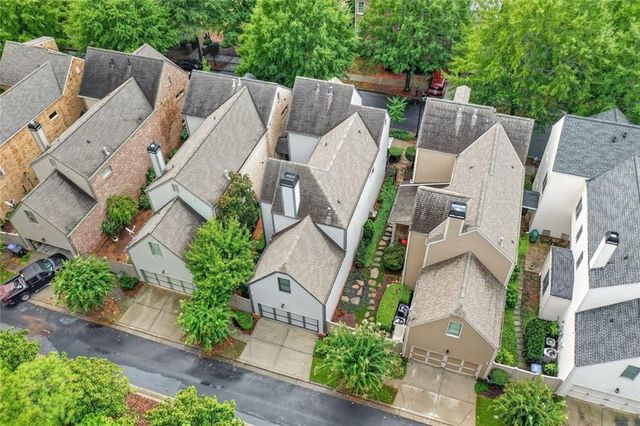 2058 Heathermere Way, Roswell, GA 30075