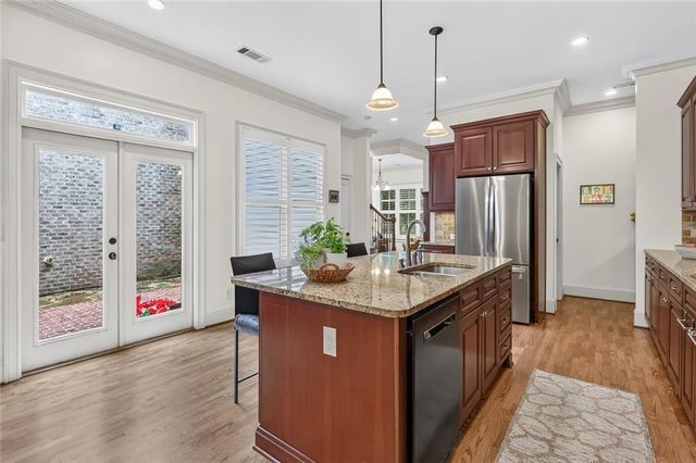2058 Heathermere Way, Roswell, GA 30075
