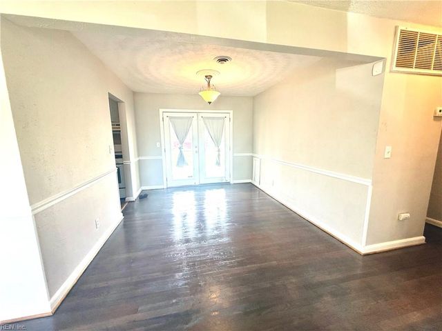 8447 Capeview AVE, Norfolk, VA 23503