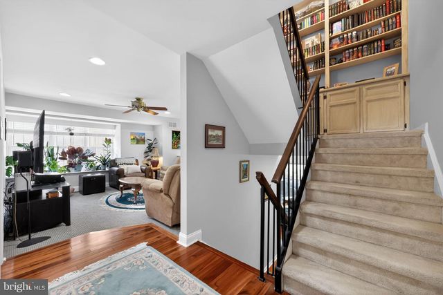 119 KINGS CROFT, Cherry Hill, NJ 08034