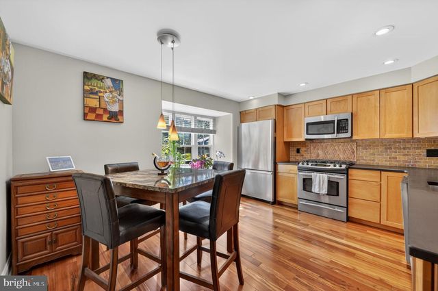 119 KINGS CROFT, Cherry Hill, NJ 08034
