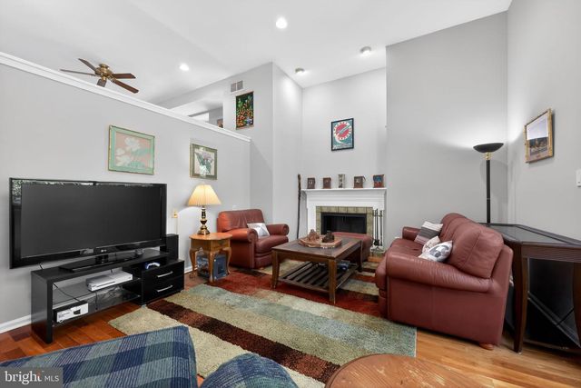 119 KINGS CROFT, Cherry Hill, NJ 08034
