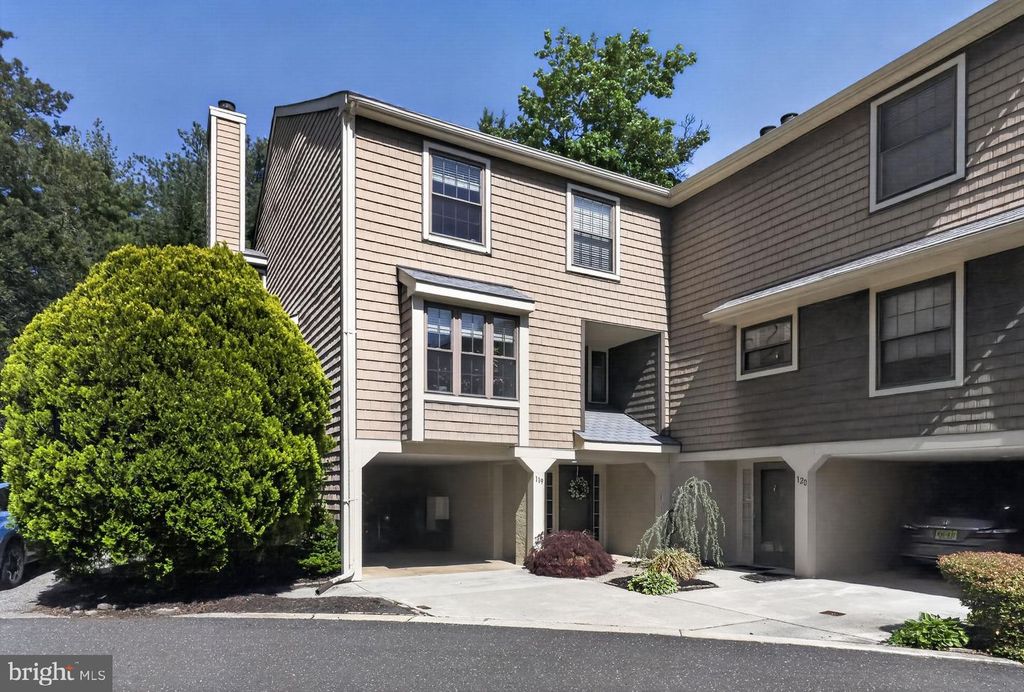 119 KINGS CROFT, Cherry Hill, NJ 08034