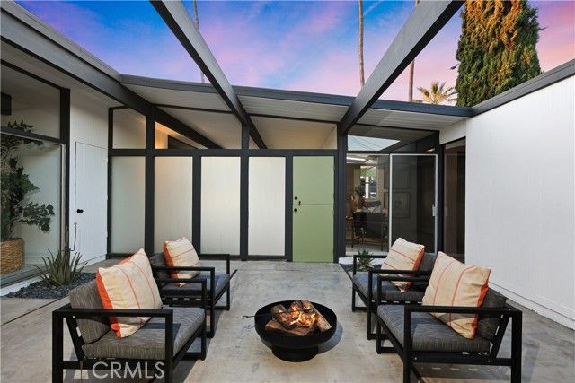 3730 E Casselle Avenue, Orange, CA 92869