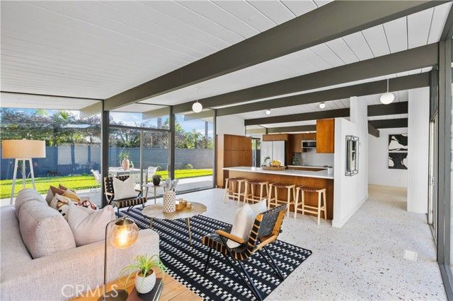 3730 E Casselle Avenue, Orange, CA 92869