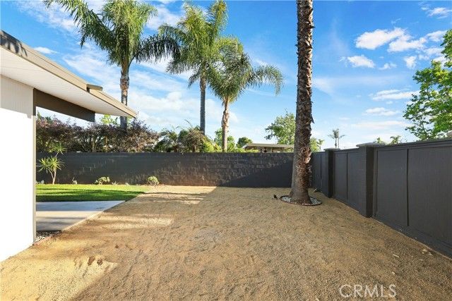 3730 E Casselle Avenue, Orange, CA 92869