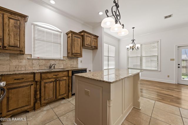 106 Range Drive, Lafayette, LA 70508