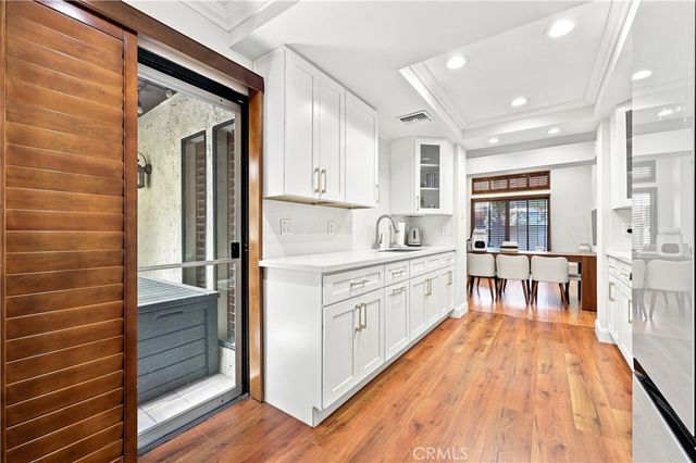 1349 N Columbus 4, Glendale, CA 91202