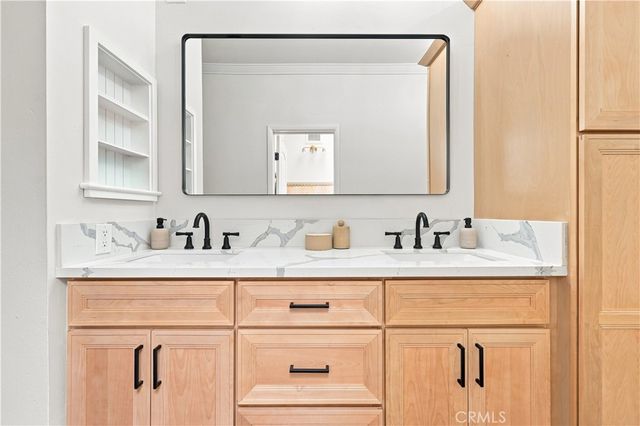 1349 N Columbus 4, Glendale, CA 91202