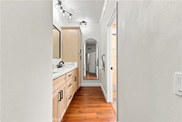 1349 N Columbus 4, Glendale, CA 91202
