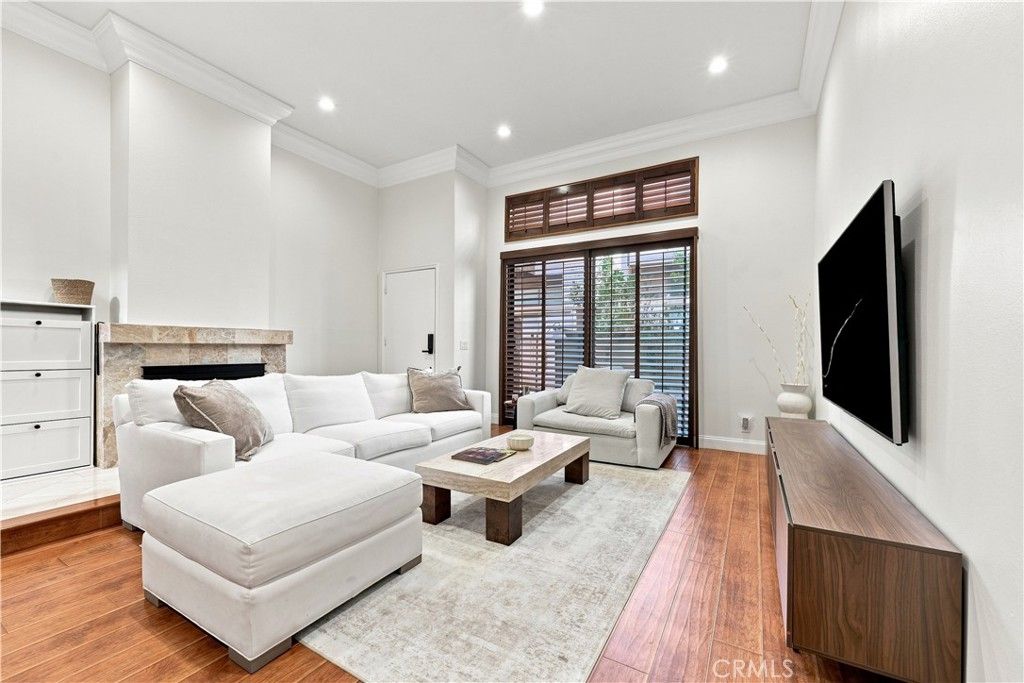 1349 N Columbus 4, Glendale, CA 91202