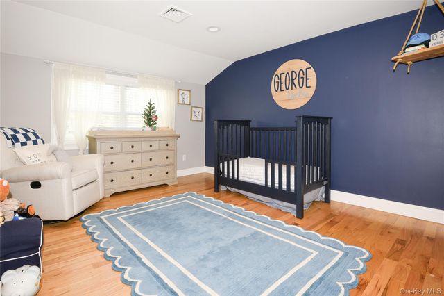 181 Friends Lane, Westbury, NY 11590