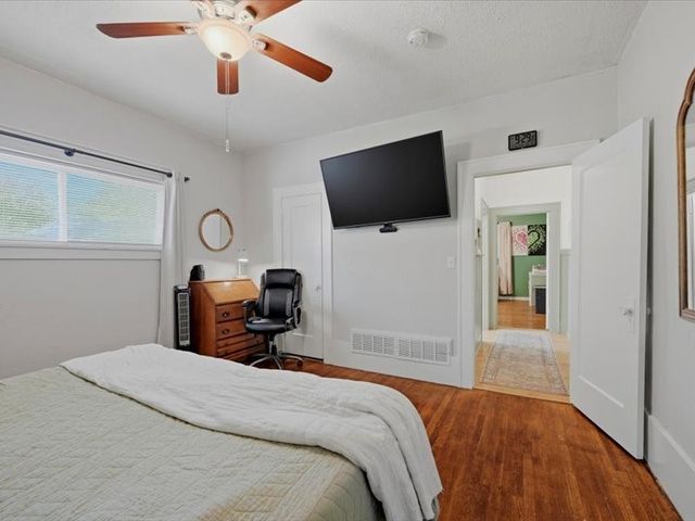 723 S Dixon Street, Gainesville, TX 76240
