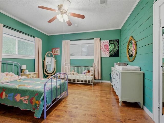 723 S Dixon Street, Gainesville, TX 76240