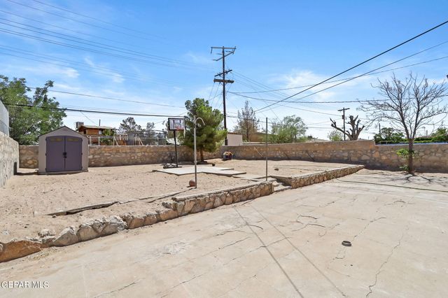 7707 Parral Drive, El Paso, TX 79915