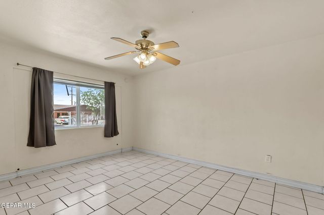 7707 Parral Drive, El Paso, TX 79915