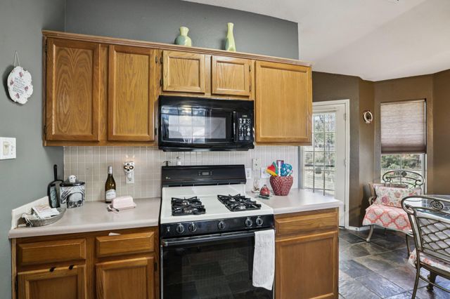 1300 Tetbury LN, Austin, TX 78748