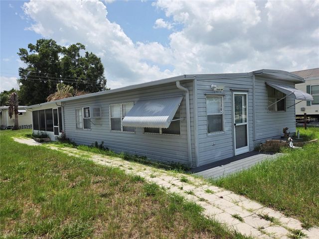 6240 CONNECTICUT STREET, Zephyrhills, FL 33542