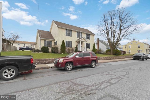 552 N SPRING ST, Middletown, PA 17057