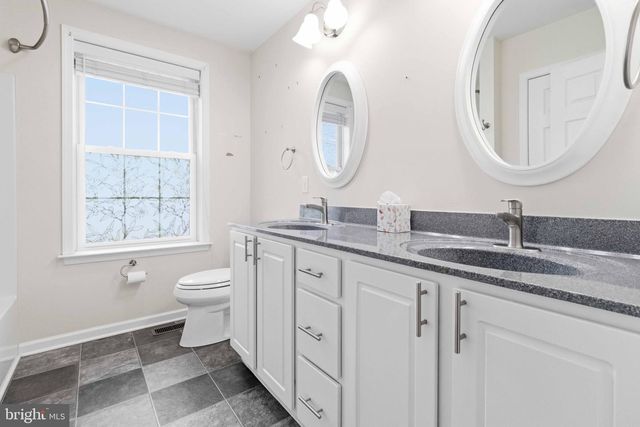 552 N SPRING ST, Middletown, PA 17057