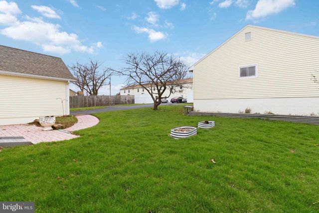 552 N SPRING ST, Middletown, PA 17057