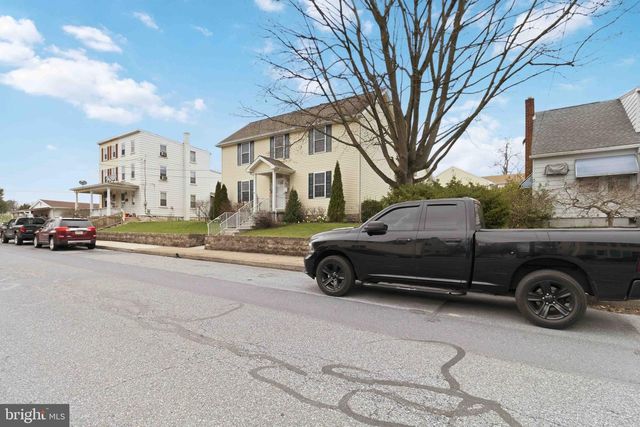 552 N SPRING ST, Middletown, PA 17057